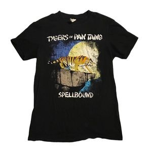 Tygers of Pan Tang Small Black Metal Band T-Shirt